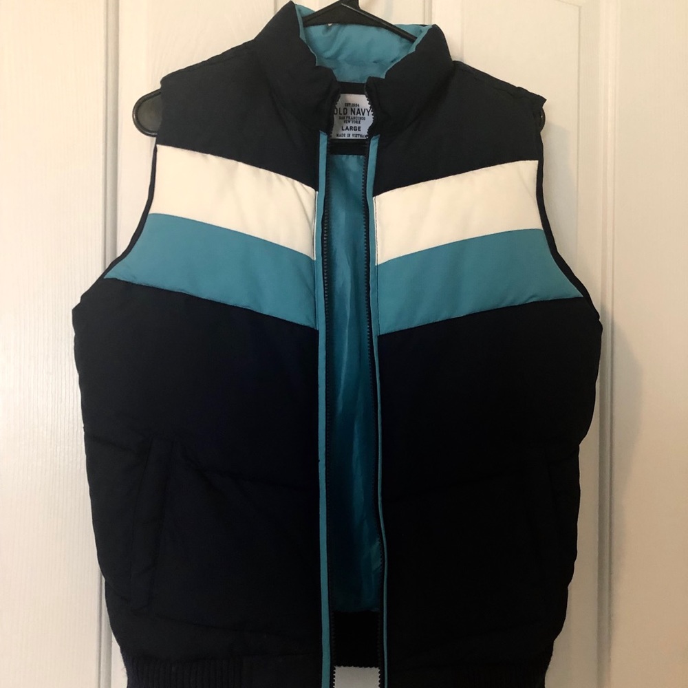 Women's puffy vest Sz L by old navy